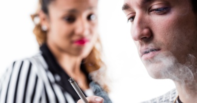 Fertilité masculine : ce que le tabac fait vraiment à vos spermatozoïdes