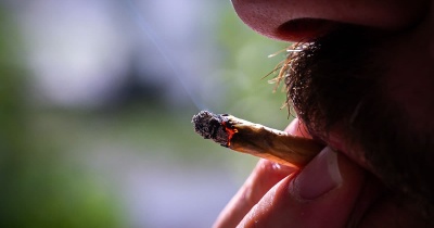 91 % des fumeurs de cannabis sont aussi accros au tabac