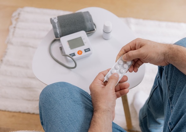 Cigarette électronique : 49 % de risque d'hypertension en plus